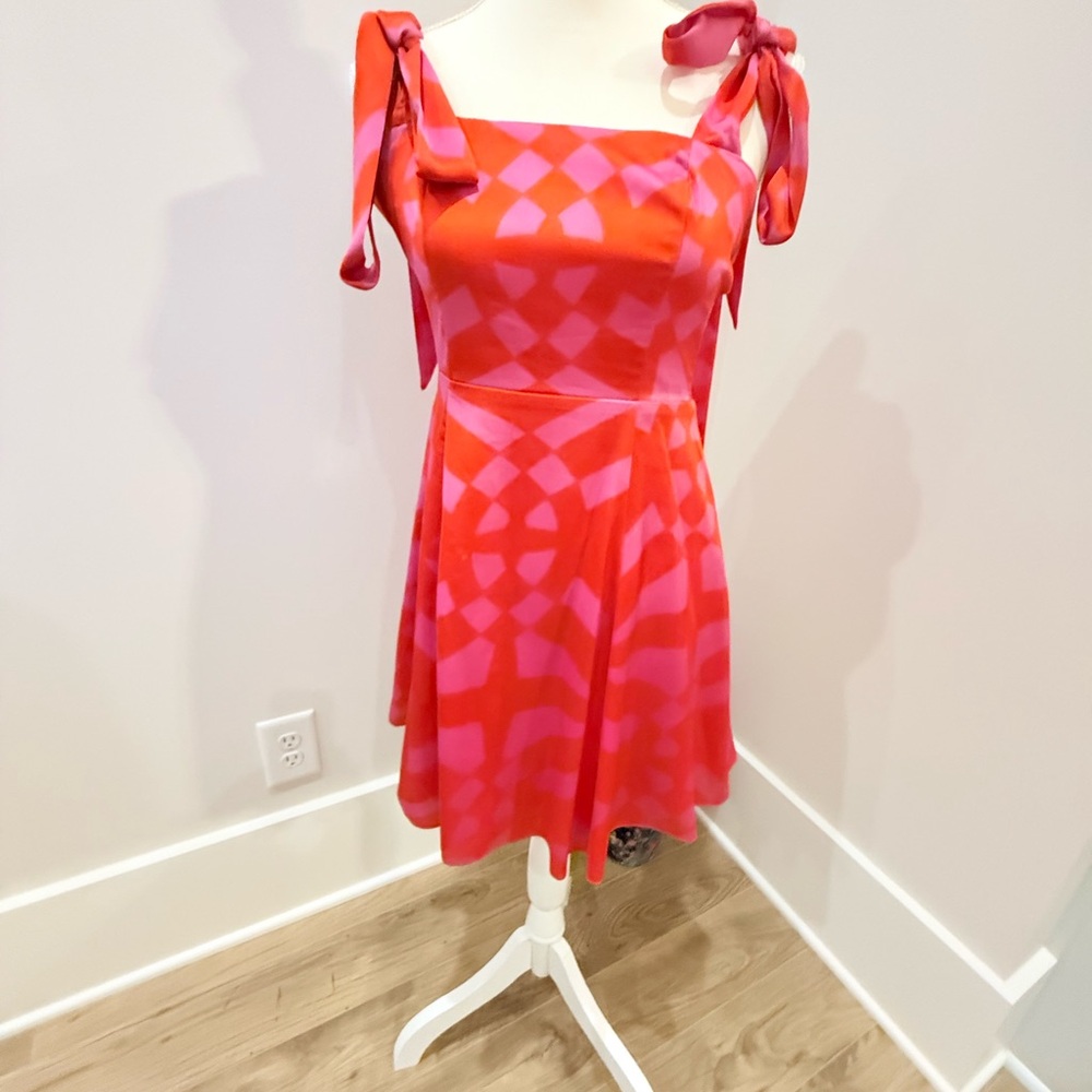 Elegant Red and Pink Bow-Tie Mini Dress